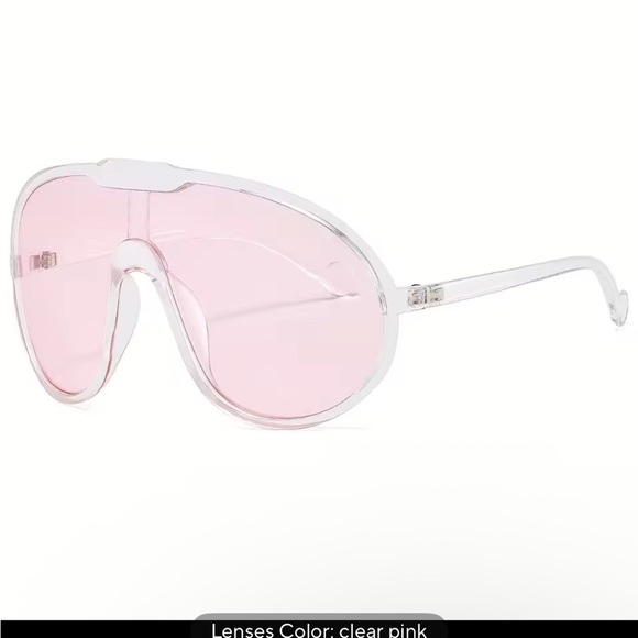 Trendy Pink Lens Sunglasses
0339 - Picture 1 of 1
